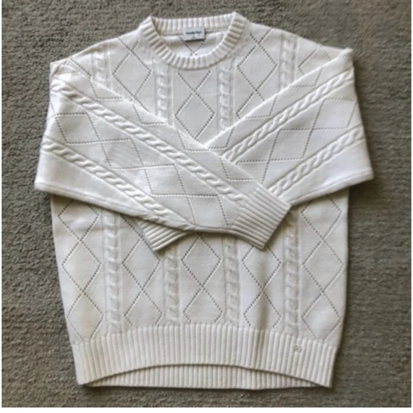 Aritzia - Sunday Best Sweater. - Picture 1 of 7